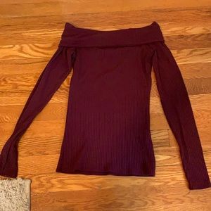 Off shoulder long sleeve top
